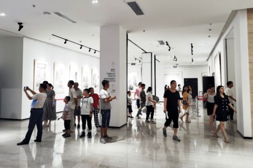 參與問(wèn)卷調(diào)查，贏文創(chuàng)好禮——文化經(jīng)紀(jì)人服務(wù)助力國(guó)家公共文化服務(wù)體系示范區(qū)創(chuàng)建